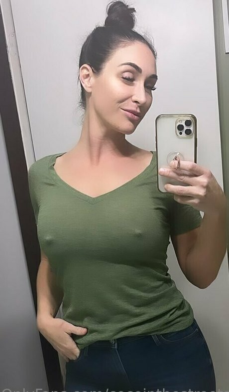 cocointhestreets actrice chaude img