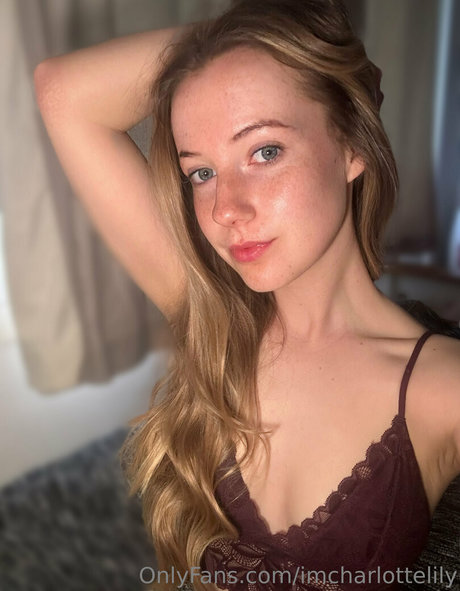 imcharlottelily belle étoile archive