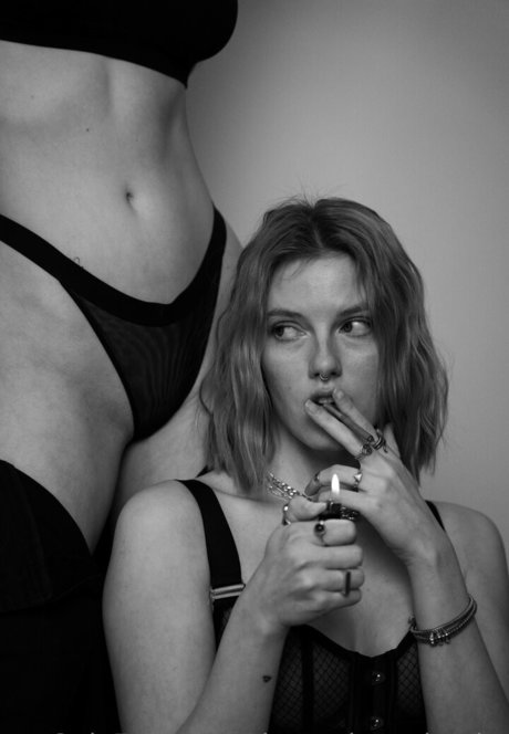 fans asiatiques de findom uniquement art meilleur collection