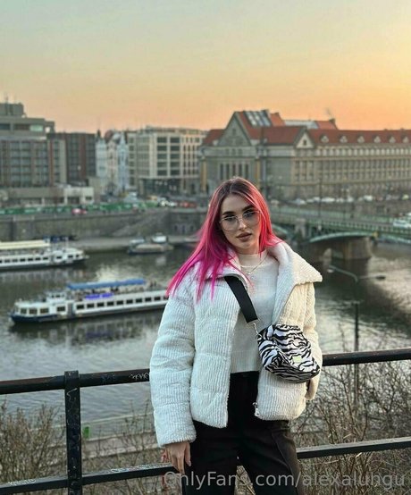 alexalungu star du porno gratuit galerie