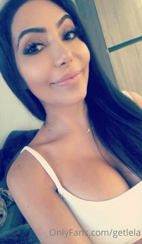 gros seins branlette espagnole onlyfans exclusif gratuit image