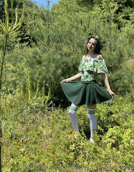 clairebear rawrfree modèle artistique img