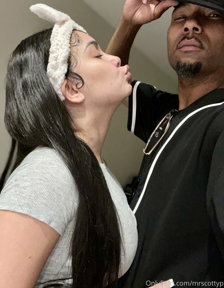 mrscottyp star du porno érotique galerie