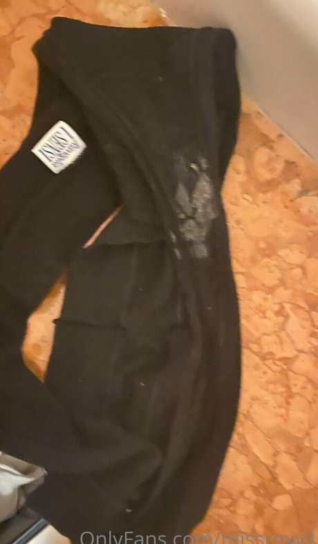 missroxy1 modèle artistique galeries