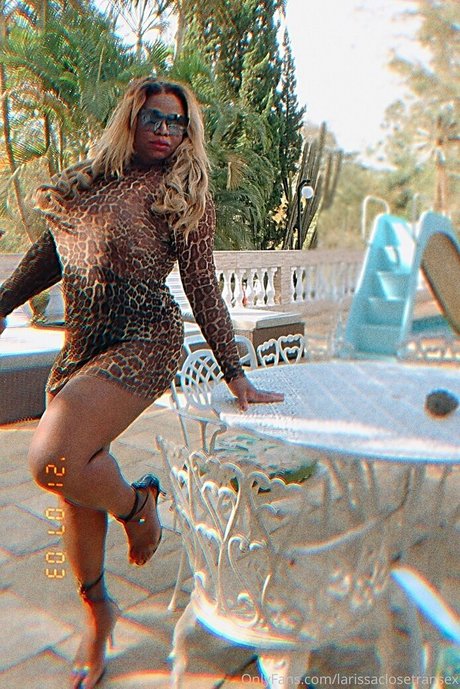 larissaclosetransex star du porno chaude photos