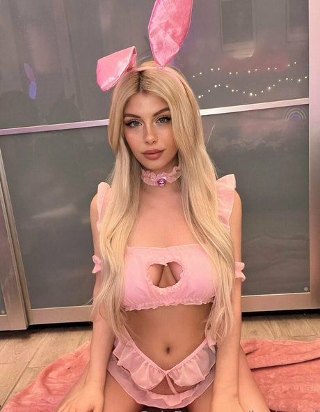 juniperof modèle adulte des photos