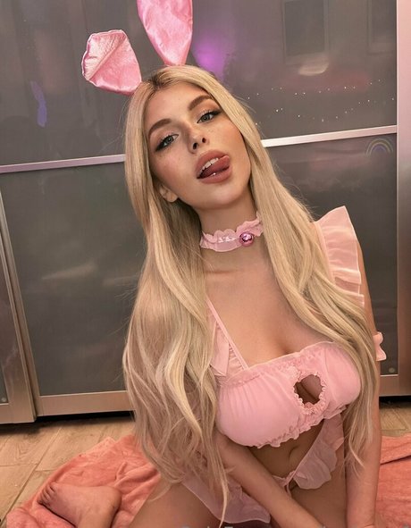 juniperof actrice chaude galeries