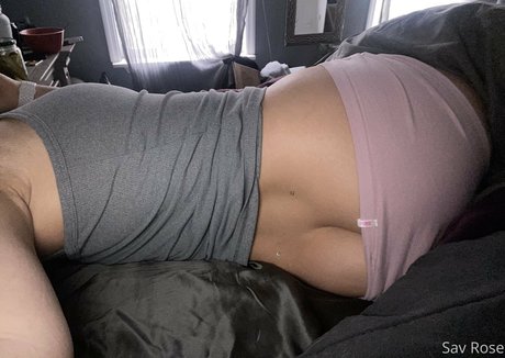 savanahroses modèle de haute qualité archive