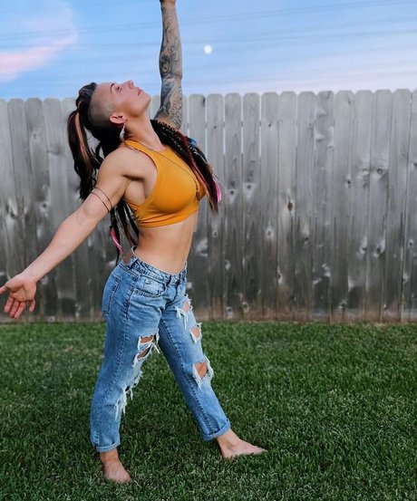 gros cul gros seins onlyfans assez gratuit des photos