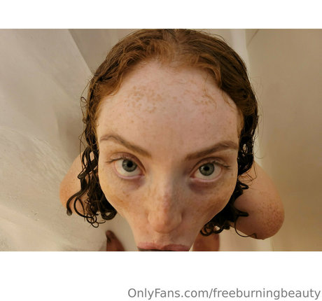 freeburningbeauty modèle pornographique galerie
