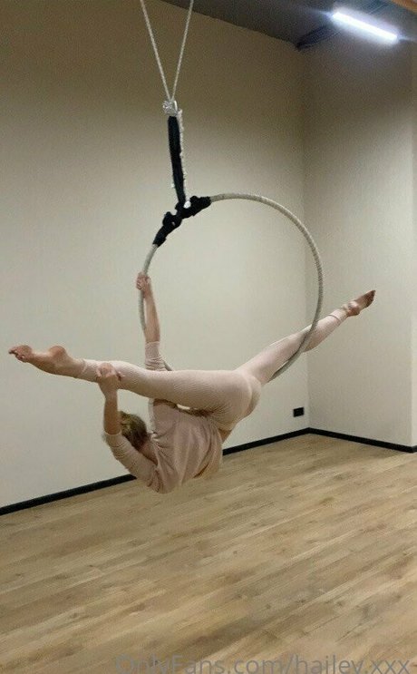 yoga sensuel onlyfans nus exclusifs des photos