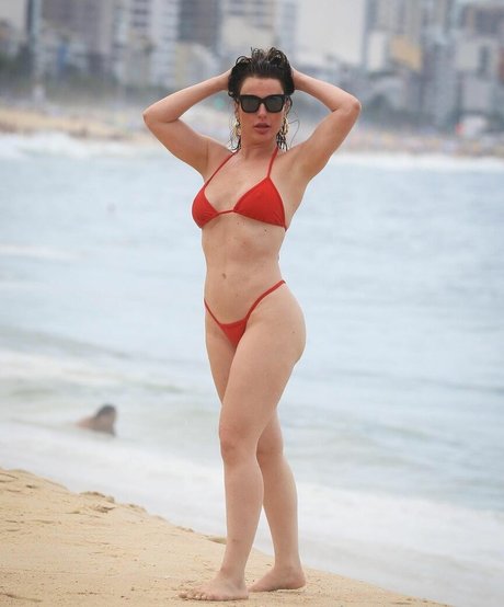 Fernanda Keulla star du porno adulte photo