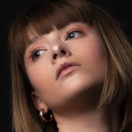 Katline Roddes actrice de nus photos