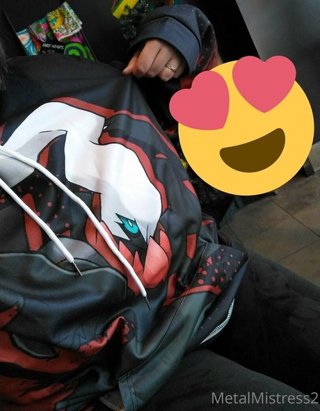 metalmistress2 actrice nue photo