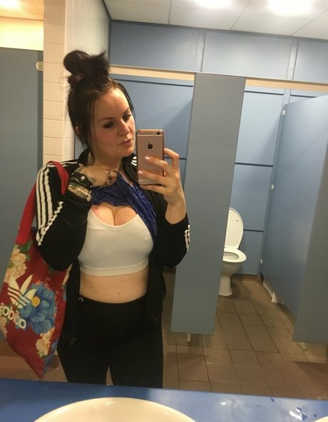 amy taboo modèle pornographique des photos