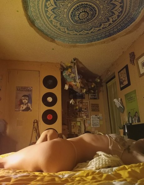 peaches ncream jpg star érotique galeries