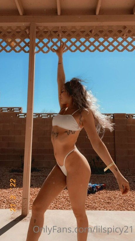 lilspicy21 star exclusive photo