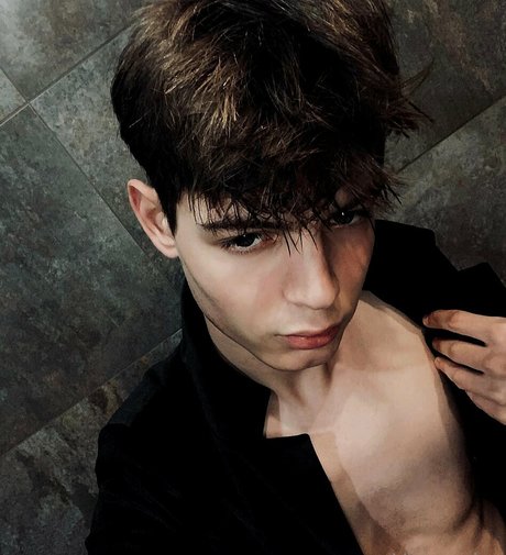 fans asiatiques anaux uniquement des nus sympas photo