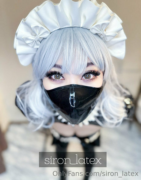 siron latex modèle érotique galerie