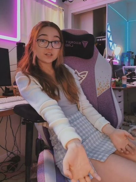 modèles uniquementfans libre nu collection