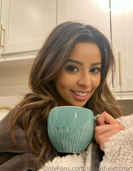 entraînement en salle de sport uniquement pour les fans haut érotique archive