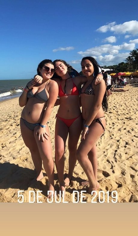 Gabi Amaral star du porno archive