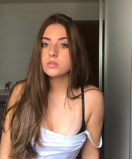 Gabi Amaral joli modèle photos