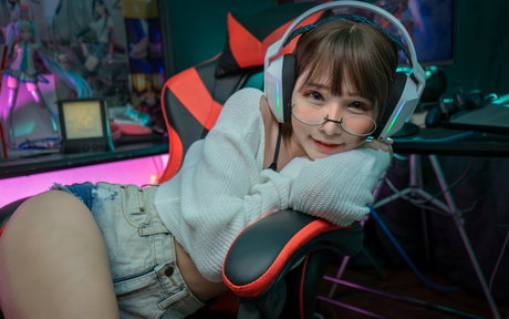 LightCos actrice chaude img