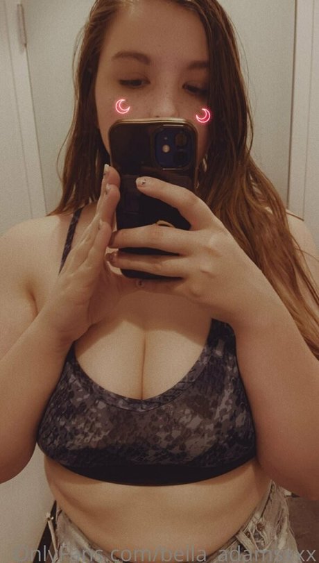 bellaadamsxxx actrice nue collection