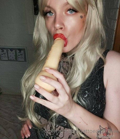 tattoedgirl1free jolie étoile images