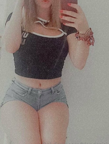 fans asiatiques de findom uniquement nu exclusif photo