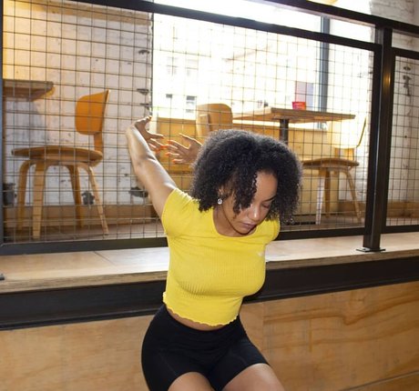 bubble butt onlyfans hd parfaite des photos