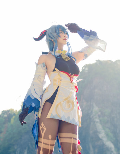 ritheania c nus star du porno des photos