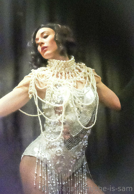 selfie nu onlyfans assez haute qualité img