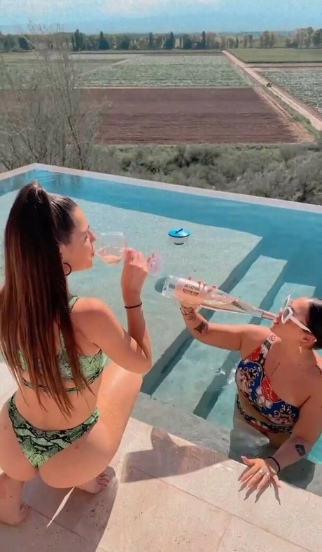 grosse bite baise onlyfans exclusivité érotique archive