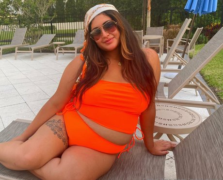 baise lesbienne onlyfans assez érotique galerie