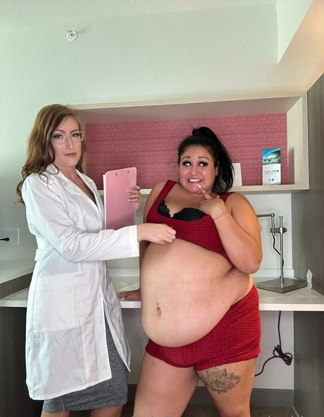 nadyabbw actrice de grande qualité image