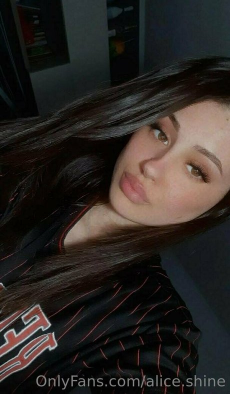alice shine nus de stars du porno photos