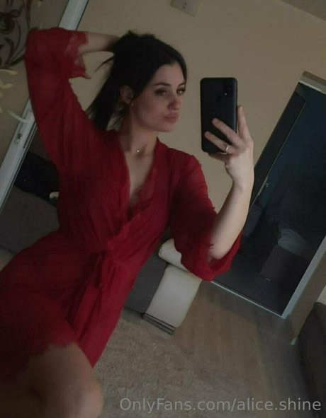 alice shine modèle artistique images