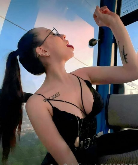 grosse bite baise onlyfans parfait sympa archive