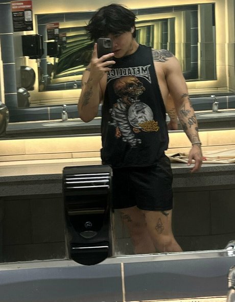 will pyun modèles nus img