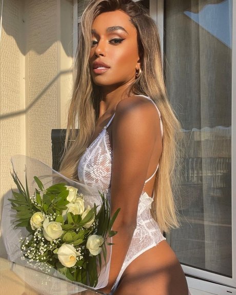 Trans Kakao_ actrice porno img