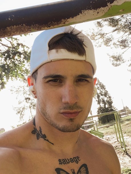 Ezequiel star du porno belle img
