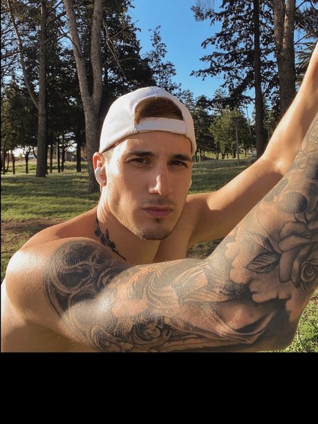 Ezequiel mannequin img