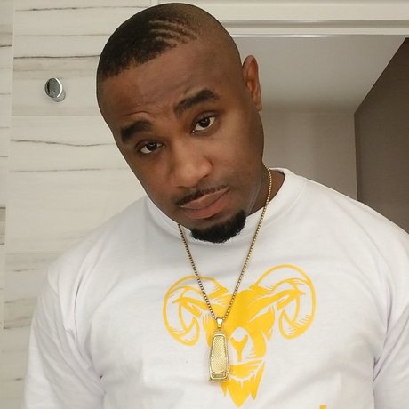 Dutchavelli star du porno chaude archive