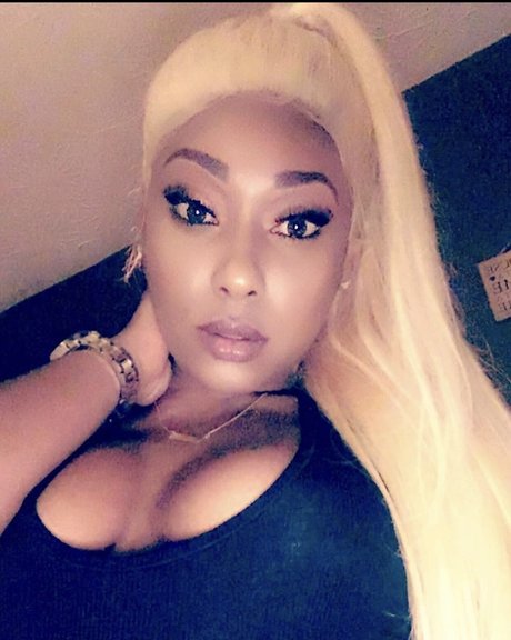 grosse bite baise onlyfans beau xxx image