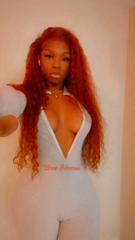 ébène nu onlyfans top sympa photos