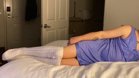 Myra May étoile adulte images