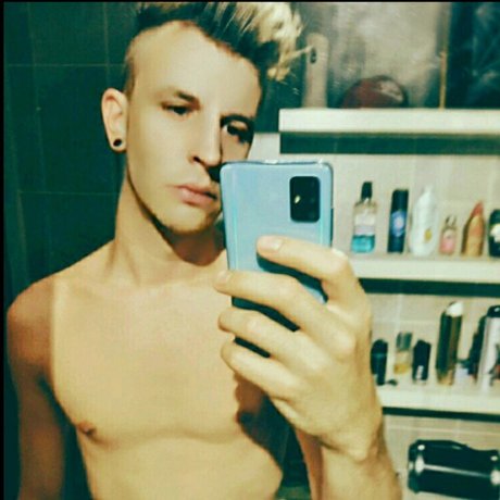 FCDKBOYS modèle sexy photos