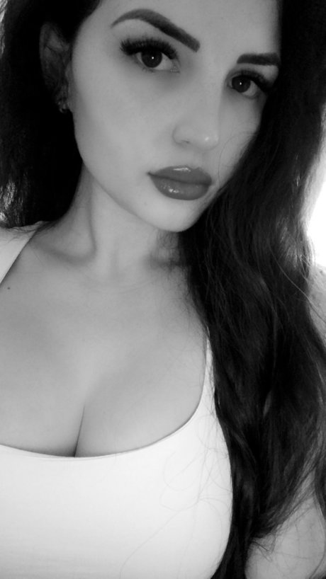 Dominatrix of Dreams star du porno nue collection